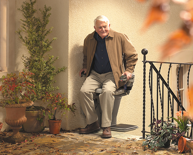 outdoor stairlift arrive on top