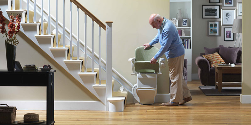 stairlift folds away automatically