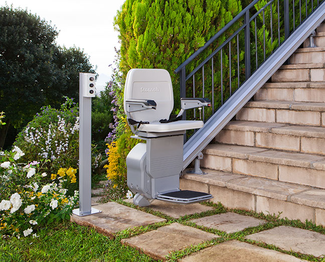 stair chair lift for outdoor spaces